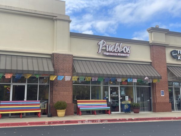The Pueblos in Cumming Georgia is a community favorite among residents. Pueblos, the restaurant that started it all for Sergio Moreia and Laura Estrada, now has three locations in Dahlonega, Cumming, and Gainesville.