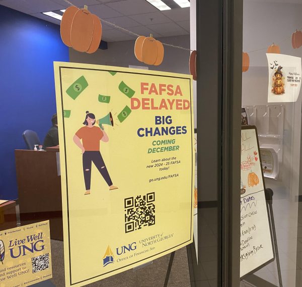 Students may have seen these posters advertising the FAFSA update around campus. 
