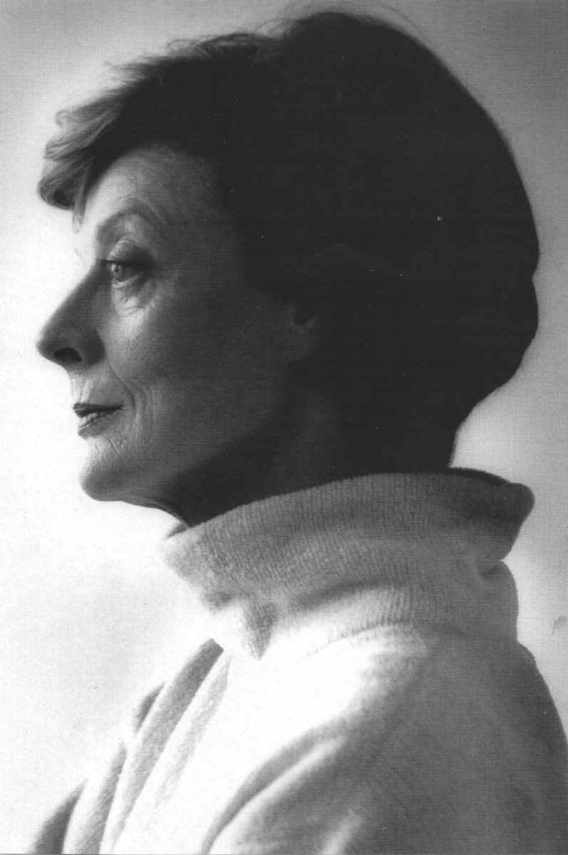 Dame Maggie Smith passed away early morning on Friday, Sept. 27.