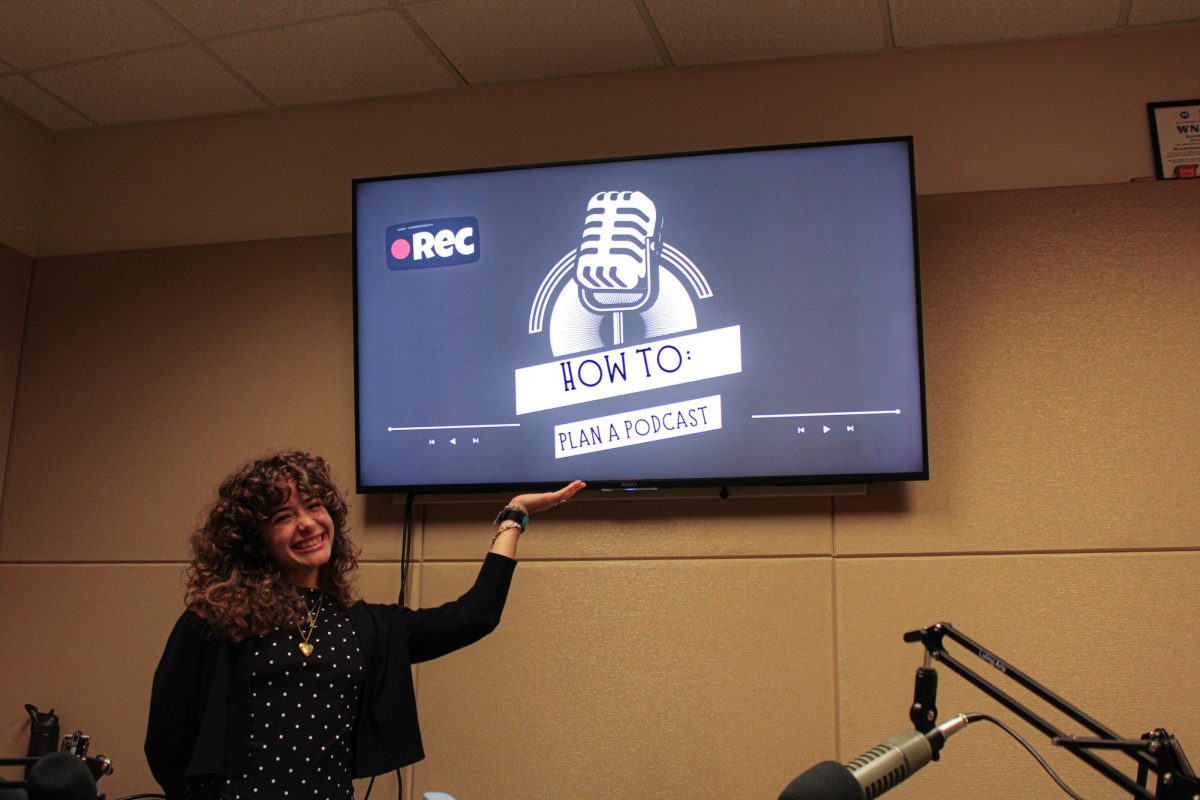 Kirsten Bauer, an officer of WNHR leading the session on "How to Plan a Podcast". Photo by Riley Hansen.