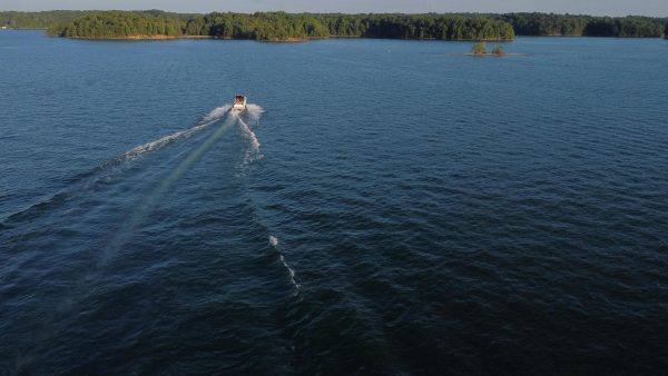 Lake Lanier is the largest lake in Georgia, with nearly 700 miles of shoreline.